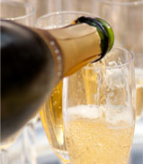 mise en situation bouteille brut champagne Guy Tixier